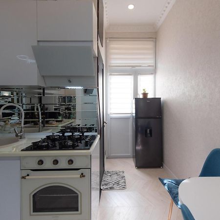 Apartment In Old Тбилиси Экстерьер фото